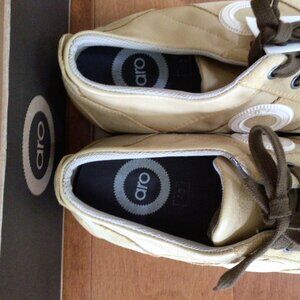 Aro Picada Sneakers Light Yellow